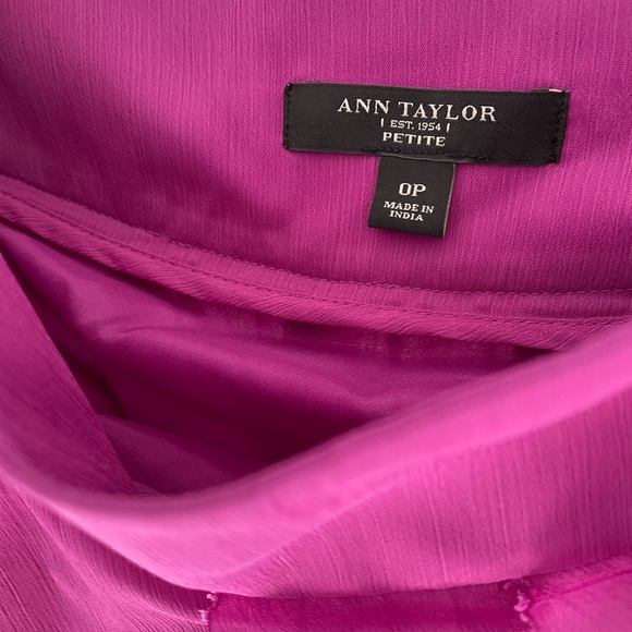 Ann Taylor Petite. Romantic Ruffled skirt! - Picture 4 of 4